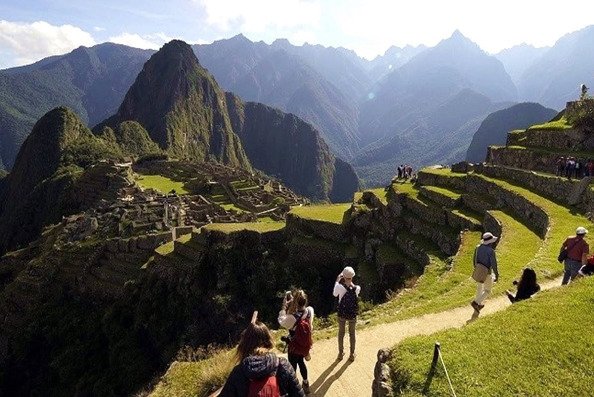 Inca Trail to Machu Picchu Kingdom Trekking Group